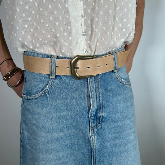 PRETO IVOIRE AVEC BOUCLE