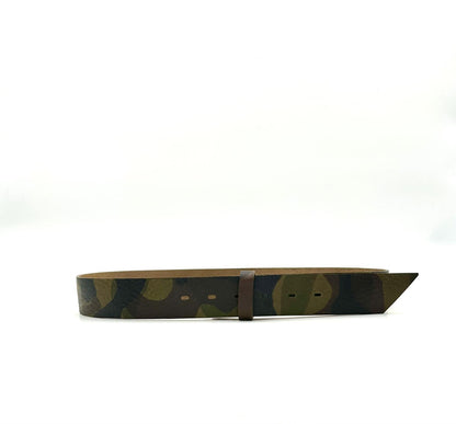 CAMOUFLAGE