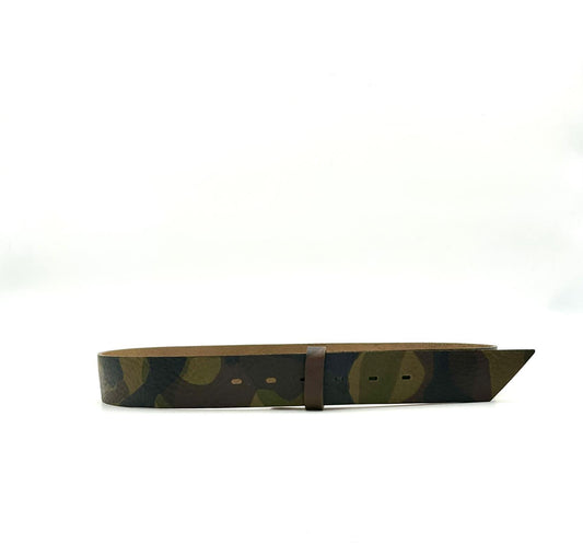 CAMOUFLAGE