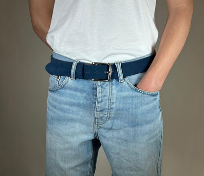 SUEDE BLEU AVEC BOUCLE